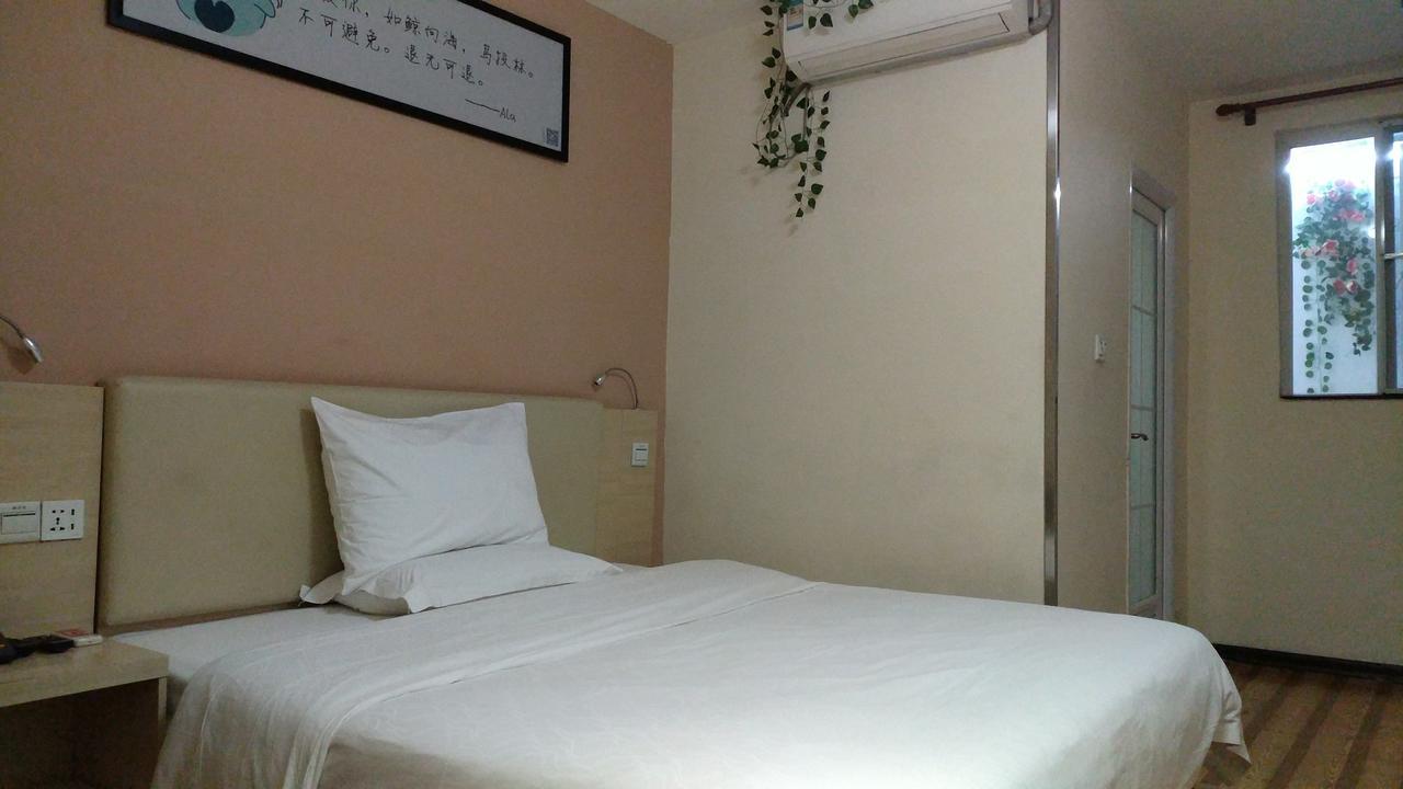 E+ Hotel Guangzhou Baixin Branch Экстерьер фото